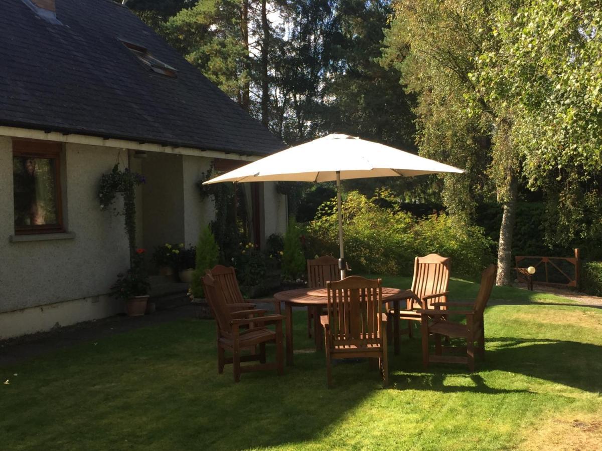 Daedalus Bed & Breakfast Muir of Ord Eksteriør bilde